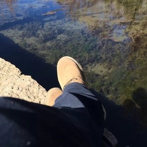 我和小妺在卫生间做爰
